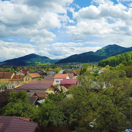 Mountain And View With Underground Parking Apartment Brasov