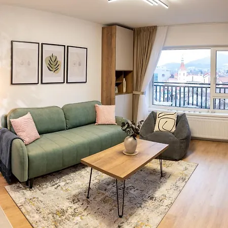 公寓 Mountain And View With Underground Parking