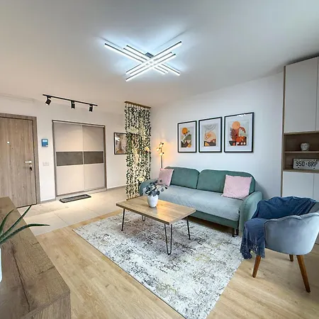 Mountain And View With Underground Parking