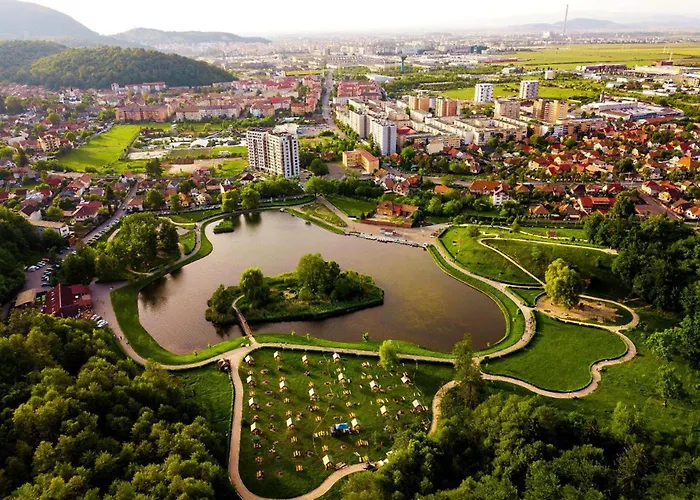 Mountain And View With Underground Parking Apartment