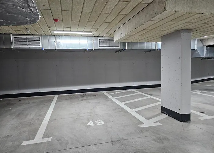 Mountain And View With Underground Parking