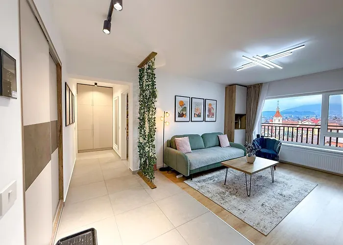 Mountain And View With Underground Parking Brașov